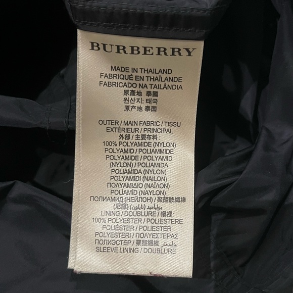 🧥 Burberry 3-in-1 Jacket, Size US 6 - Picture 9 of 15